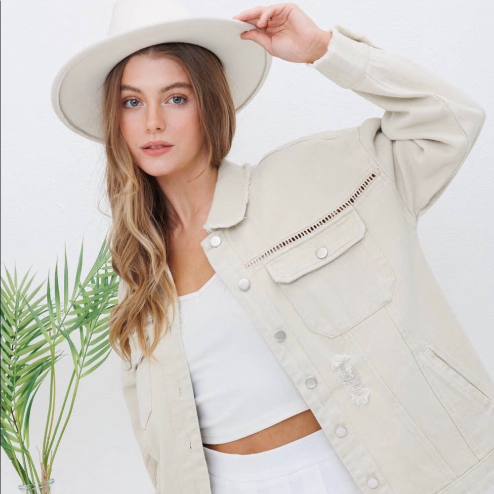 Distressed Jacket - Picture 4 of 7